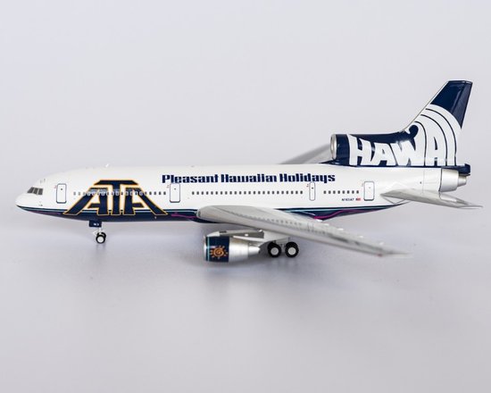 Lockheed L1011-500 Tristar ATA - "Pleasant Hawaiian Holidays"